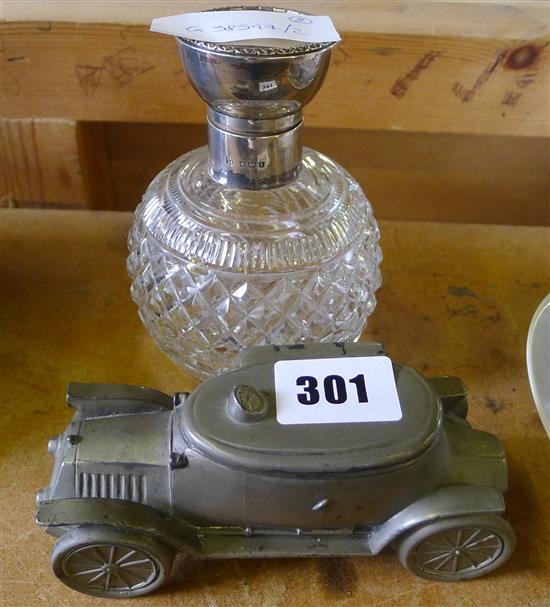 Car inkwell & scent bottle